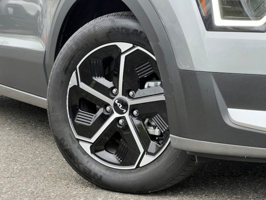 Certified 2024 Kia Niro EX SUV