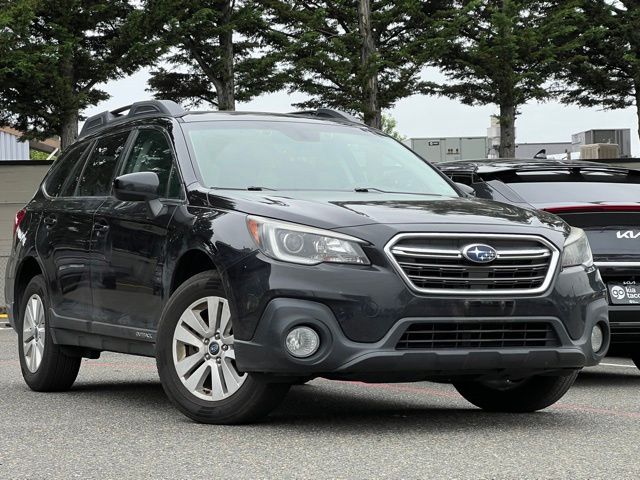 2019 Subaru Outback 2.5i Premium's photo