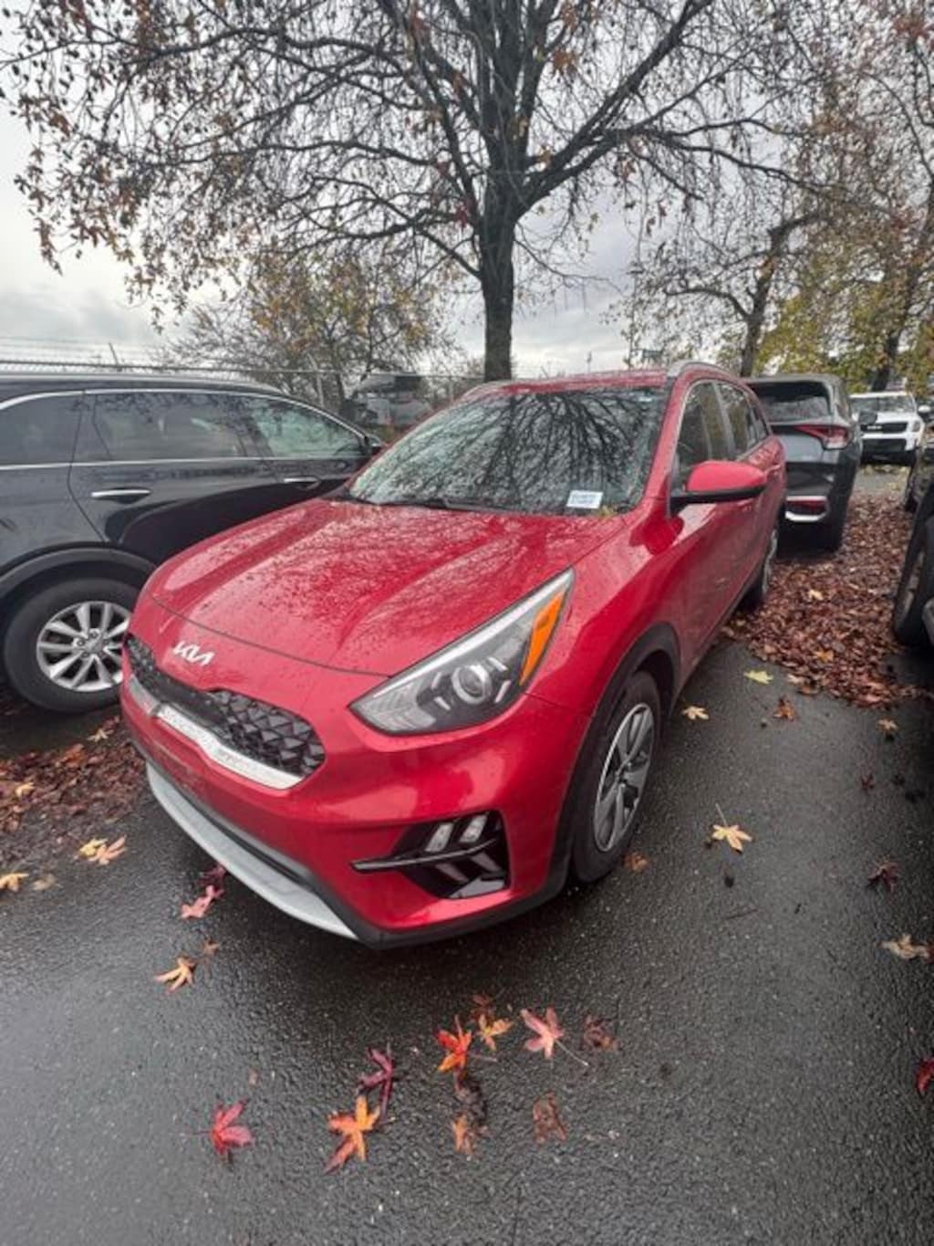 Used 2022 Kia Niro LX SUV