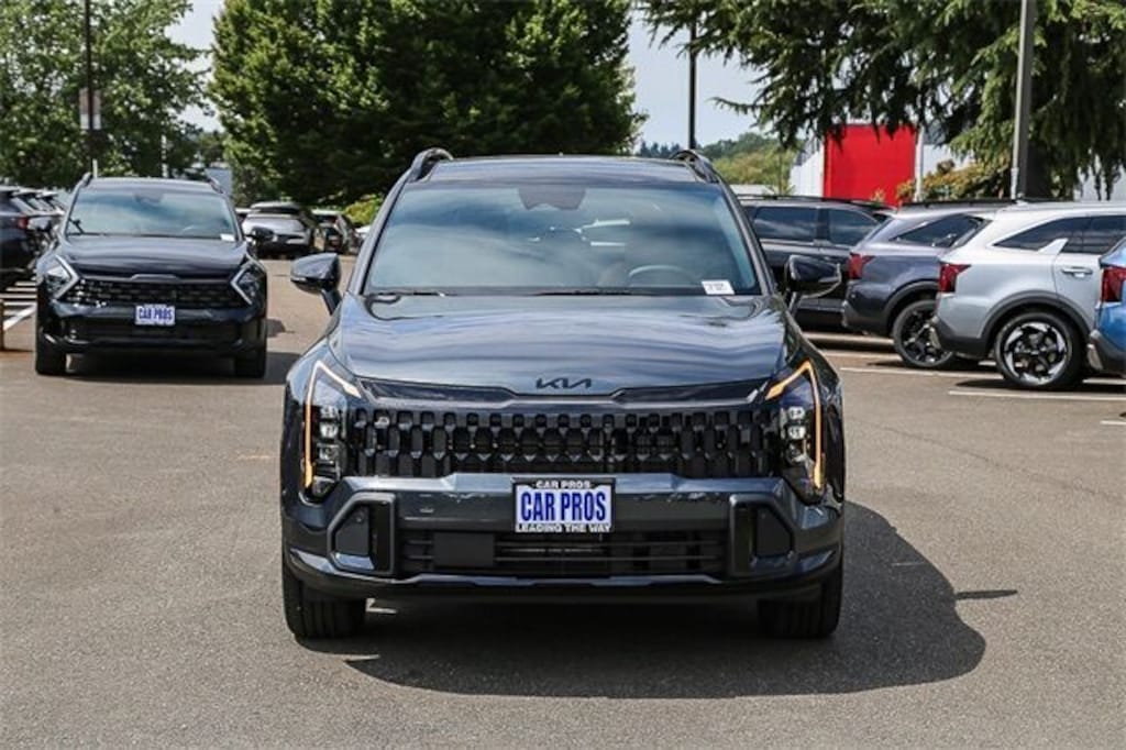 New 2026 Kia Sportage Hybrid X-Line SUV