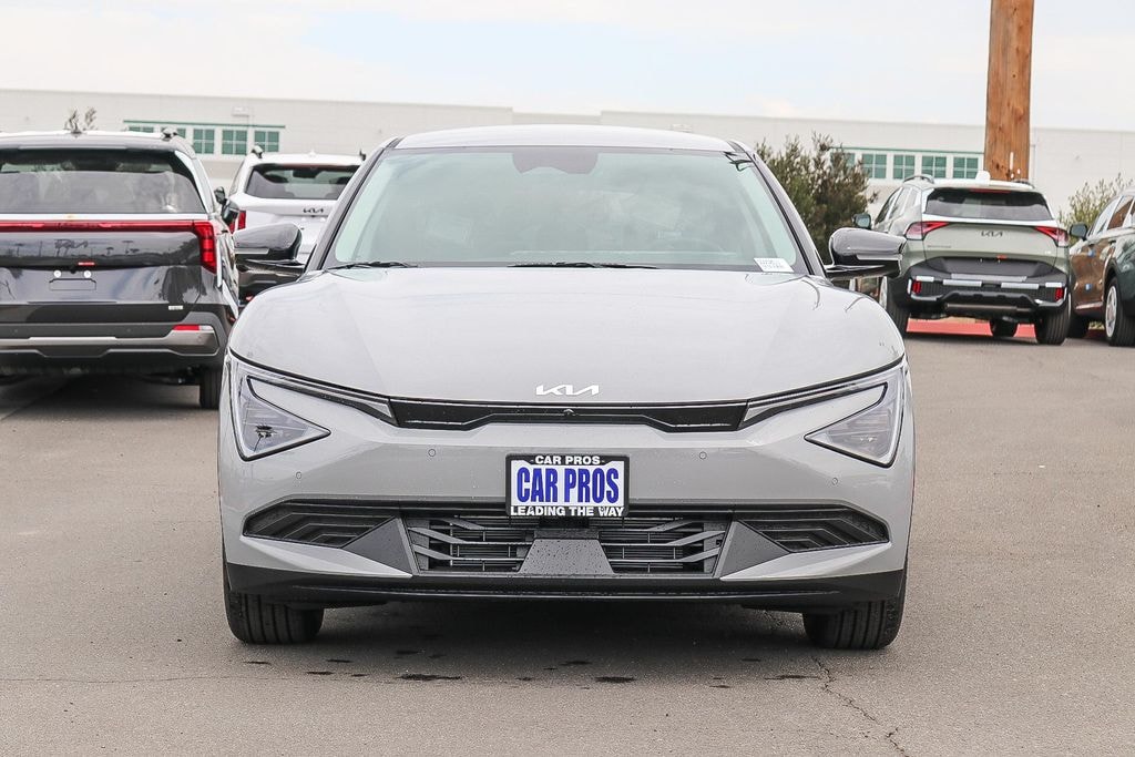 New 2025 Kia EV6 Light Long Range SUV