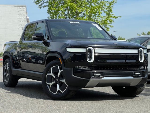 2023 Rivian R1T Adventure Dual-Motor Standard Pack's photo