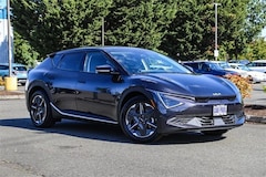 2025 Kia EV6 Light SUV