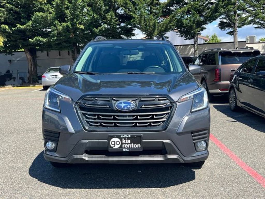 Used 2022 Subaru Forester Premium SUV