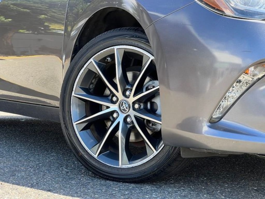 Used 2017 Toyota Camry XSE V6 Sedan