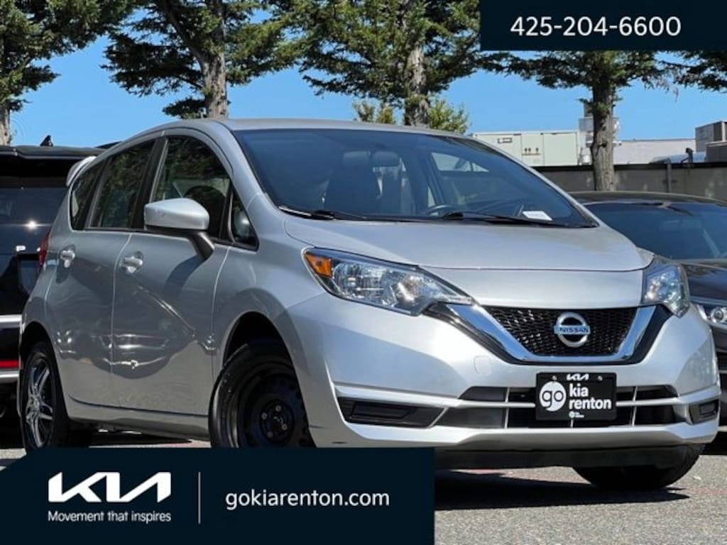 Used 2018 Nissan Versa Note SV Hatchback