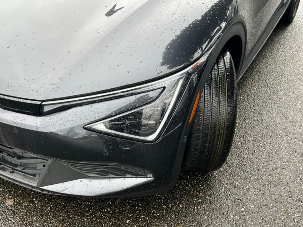 New 2025 Kia EV6 Light Long Range SUV