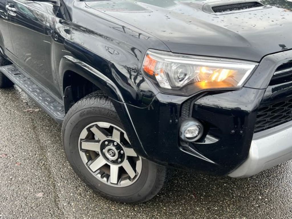 Used 2024 Toyota 4Runner TRD Off Road Premium SUV