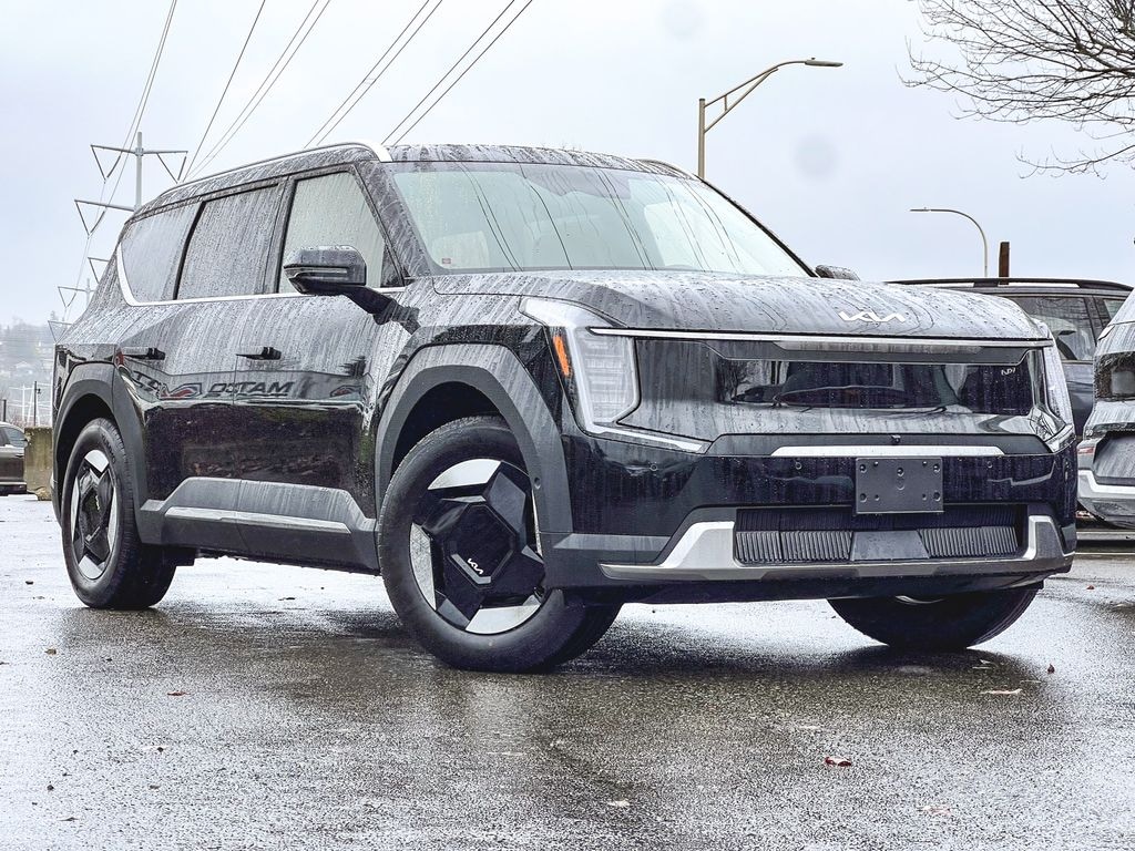 New 2026 Kia EV9 Wind SUV