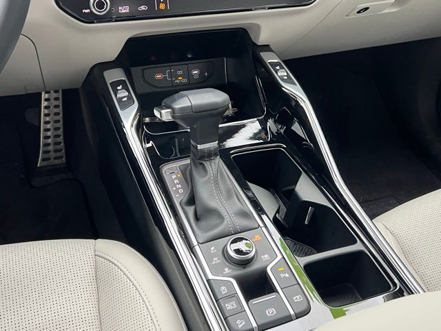 2025 Kia Sorento X-Line SX - Photo 19