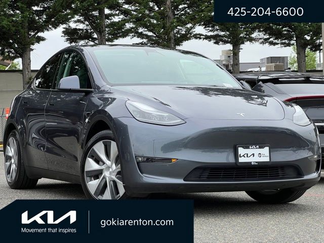 2023 Tesla Model Y Long Range Dual Motor All-Wheel Drive's photo