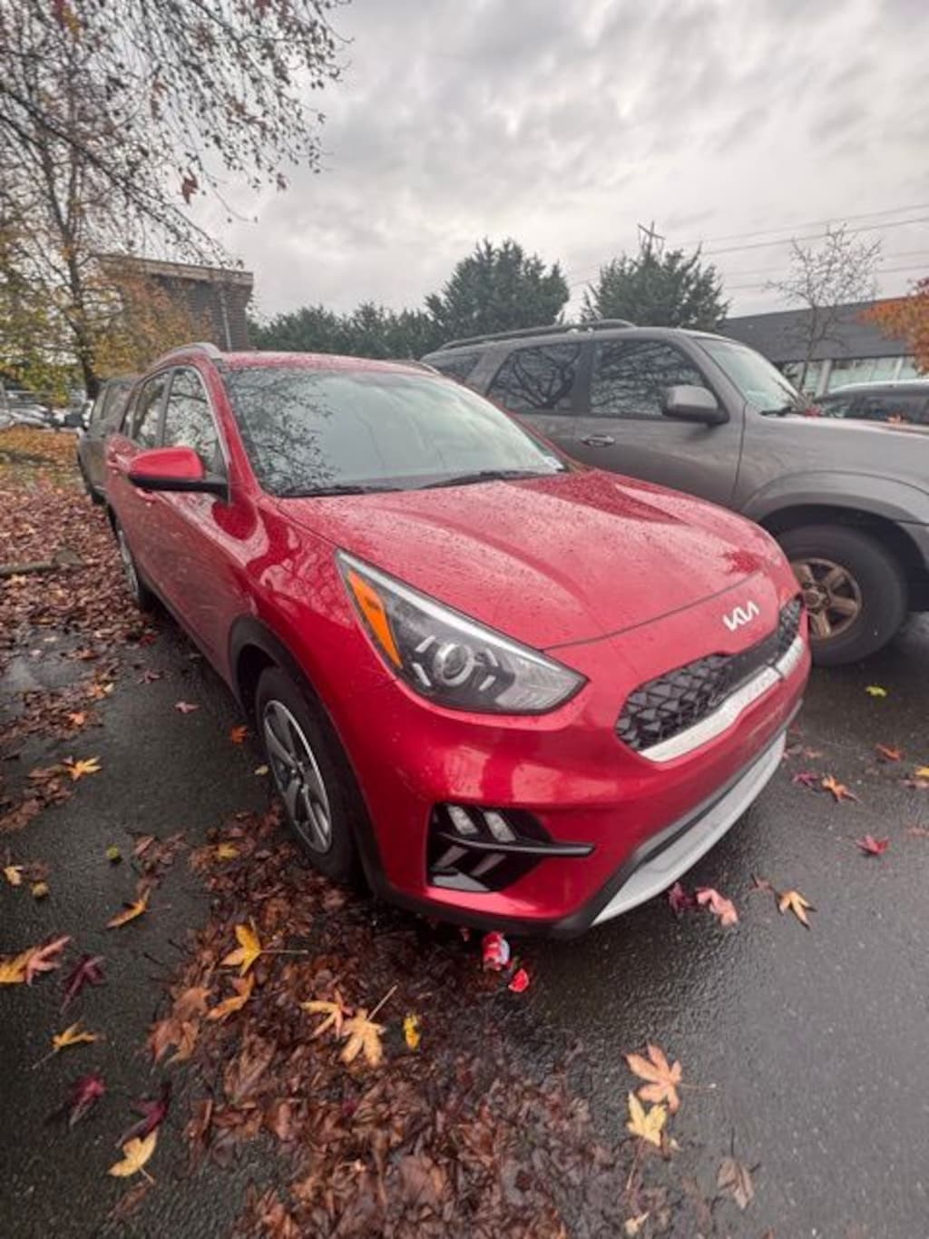 Used 2022 Kia Niro LX SUV