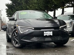 2025 Kia EV6 Light SUV