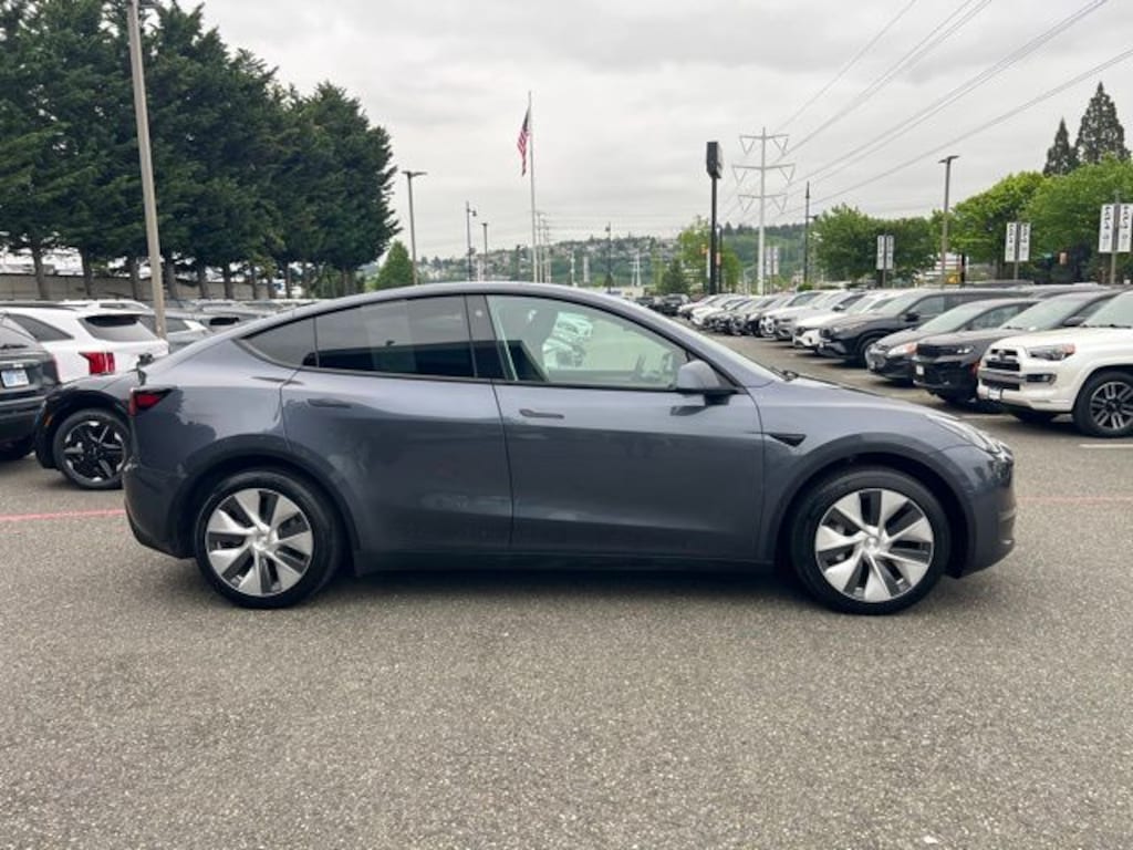 Used 2023 Tesla Model Y Long Range SUV