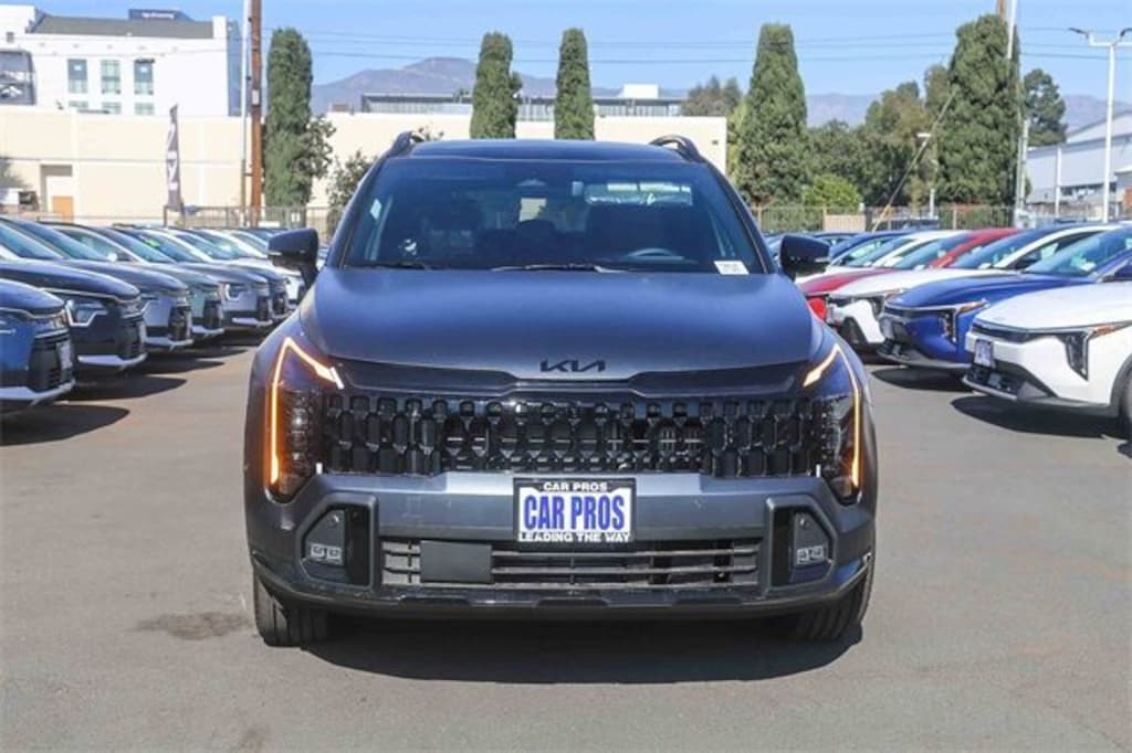 New 2026 Kia Sportage Plug-In Hybrid X-Line Prestige SUV