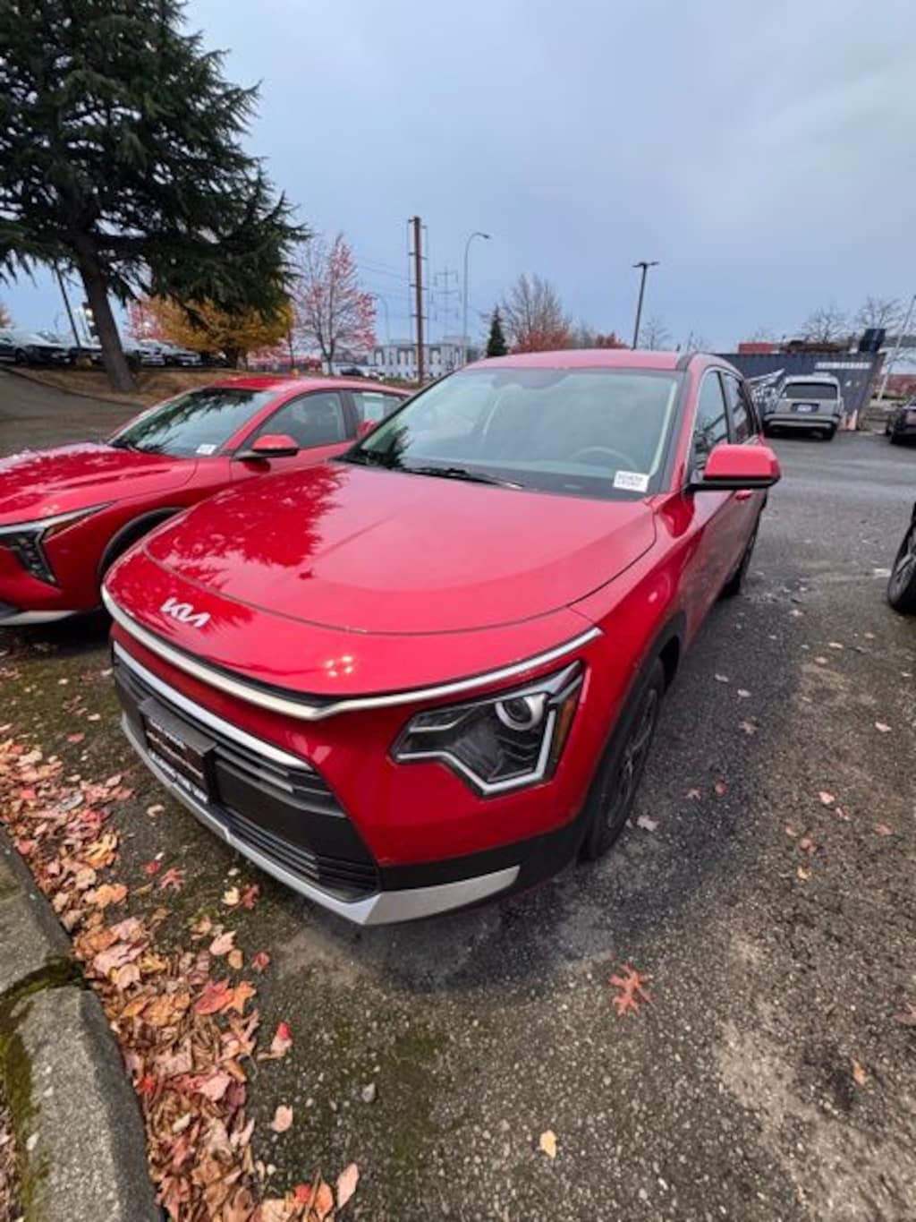 Used 2025 Kia Niro LX SUV