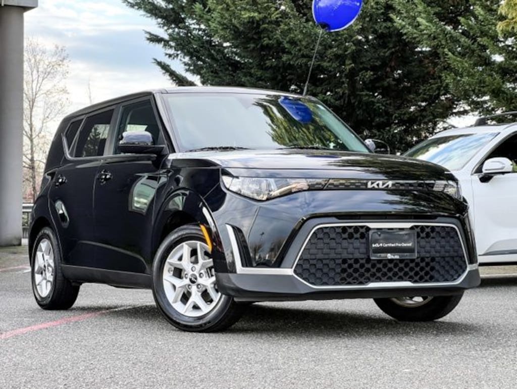 Certified 2023 Kia Soul LX Hatchback