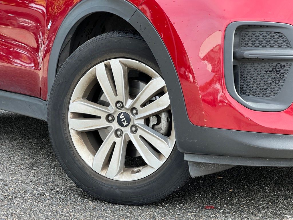 Used 2017 Kia Sportage LX with VIN KNDPM3AC5H7135541 for sale in Renton, WA