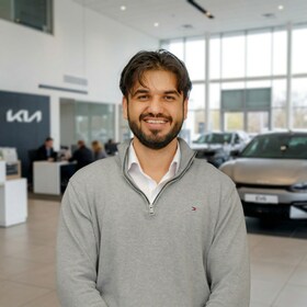 Staff member Mohammad Rafi Rahimi from ID_f7ae4f