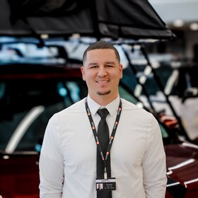 Staff member Dorian Ligon from ID_11a140