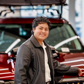 Staff member Jeimi Morales Martinez from ID_f7ae4f