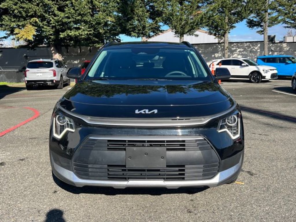 Certified 2024 Kia Niro LX SUV
