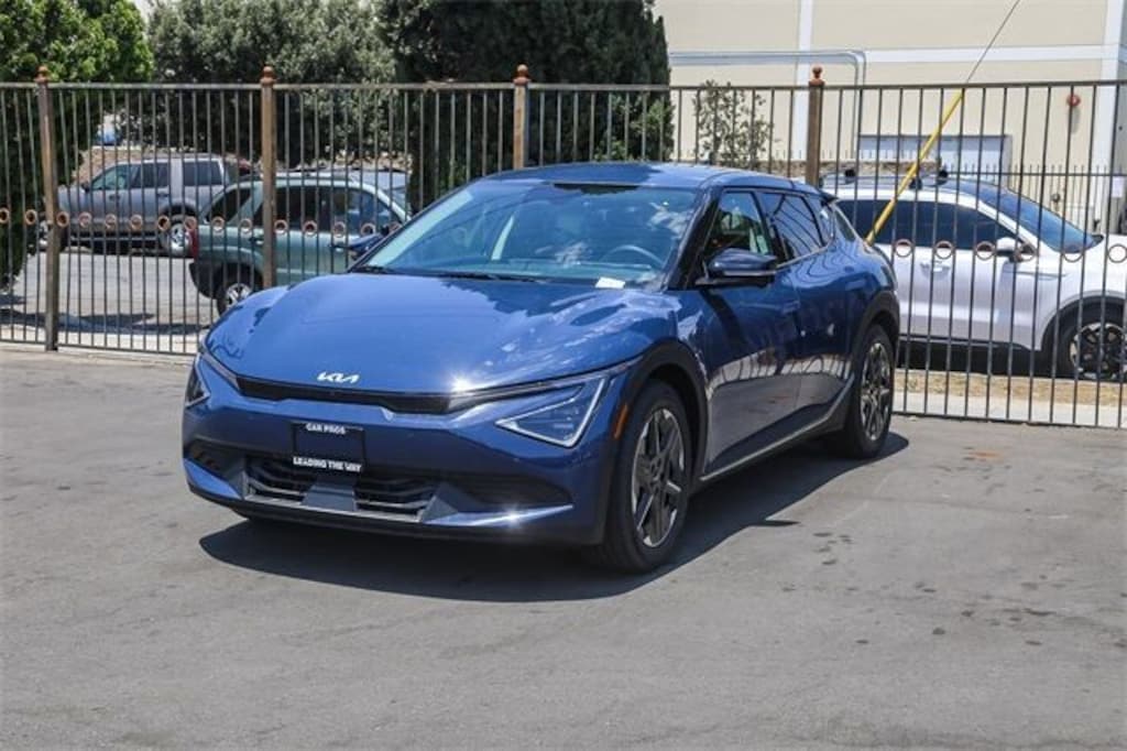 New 2025 Kia EV6 Light Long Range SUV