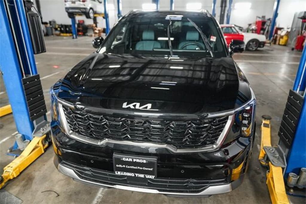 New 2026 Kia Sorento Plug-In Hybrid X-Line SX Prestige SUV