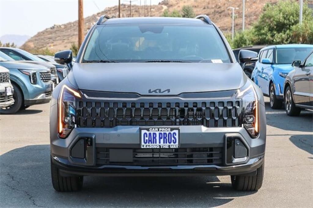 New 2026 Kia Sportage Hybrid X-Line SUV