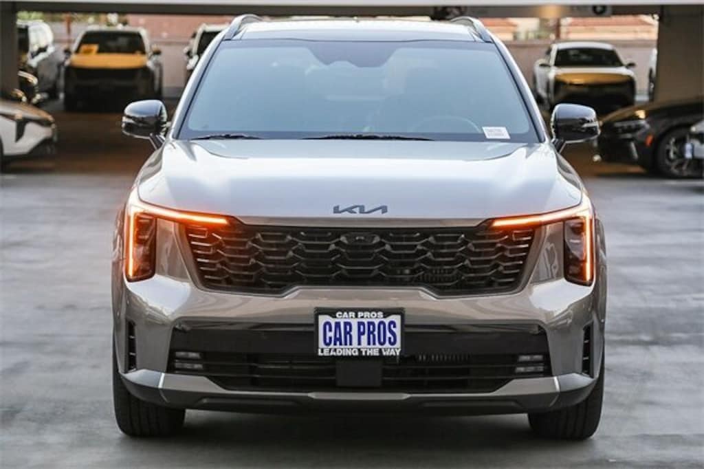 New 2026 Kia Sorento Plug-In Hybrid X-Line SX Prestige SUV