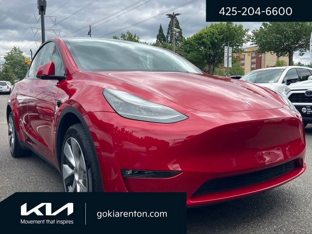 2023 Tesla Model Y Long Range Dual Motor All-Wheel Drive's photo