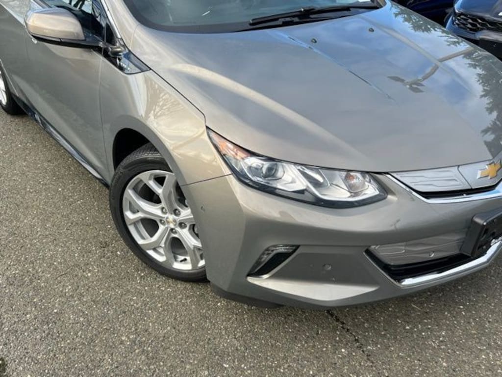 Used 2017 Chevrolet Volt Premier Hatchback