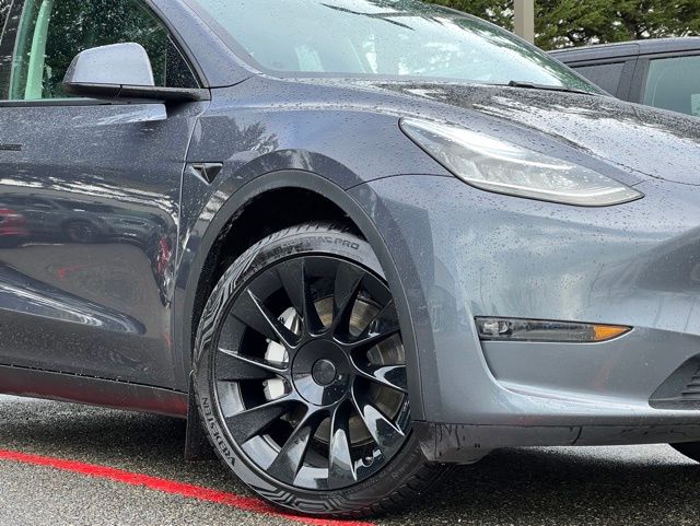 Used 2023 Tesla Model Y Long Range with VIN 7SAYGDEE7PF588620 for sale in Renton, WA