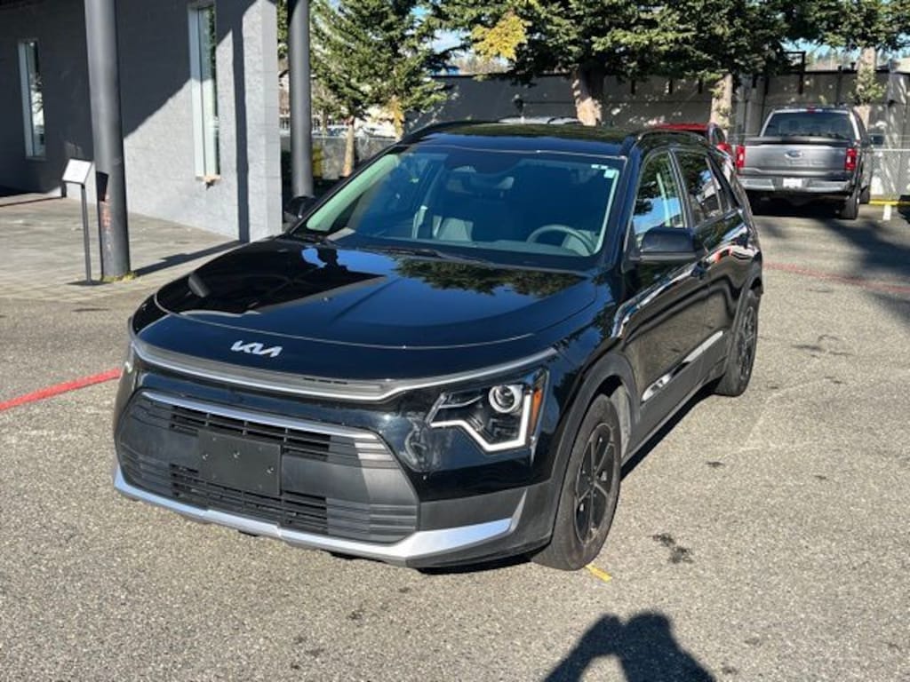 Certified 2024 Kia Niro LX SUV