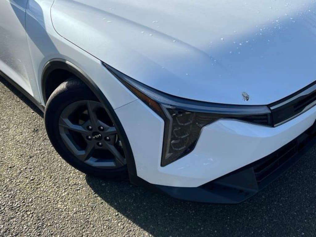 Certified 2025 Kia K4 LXS Sedan