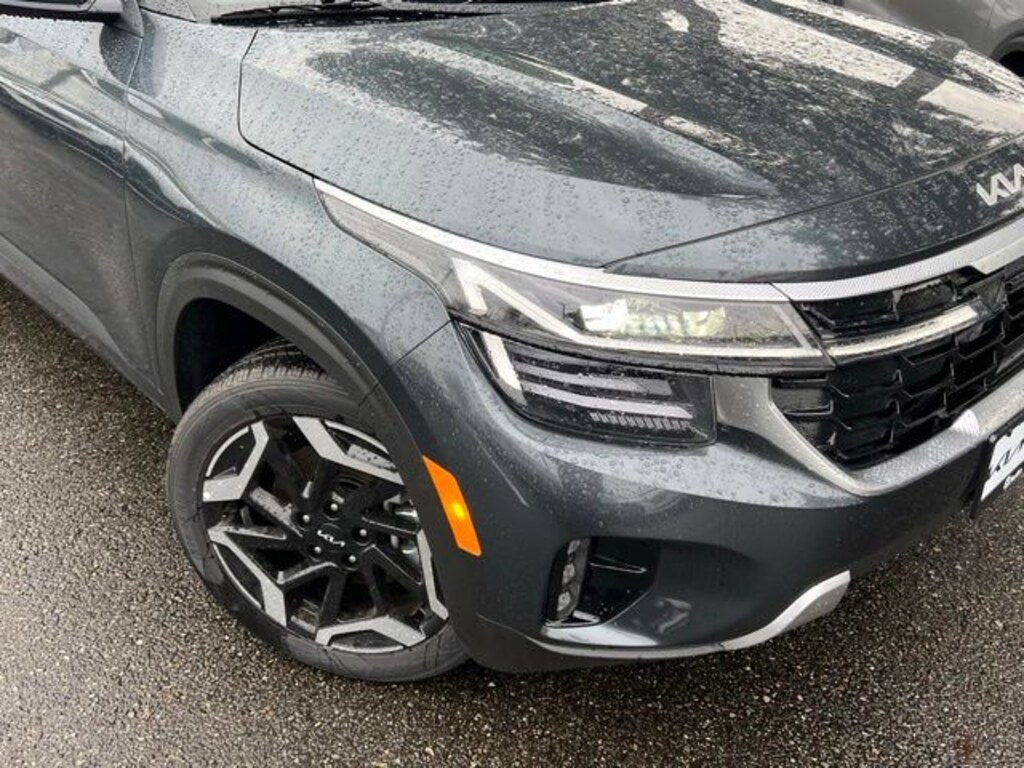 Certified 2025 Kia Seltos SX SUV