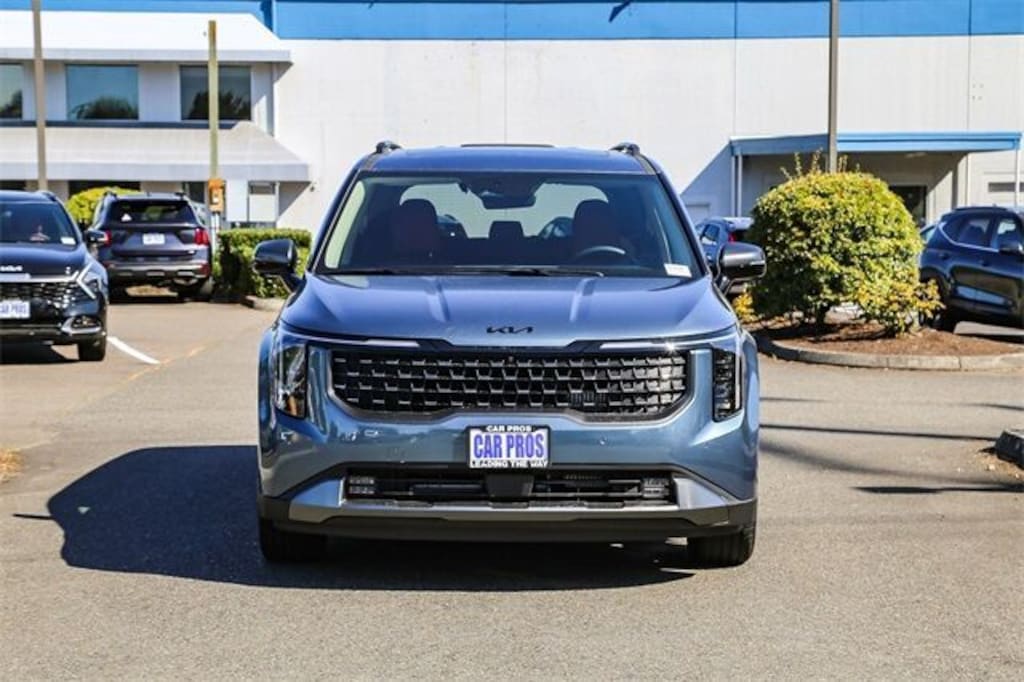 New 2026 Kia Carnival Hybrid SX Van Passenger Van