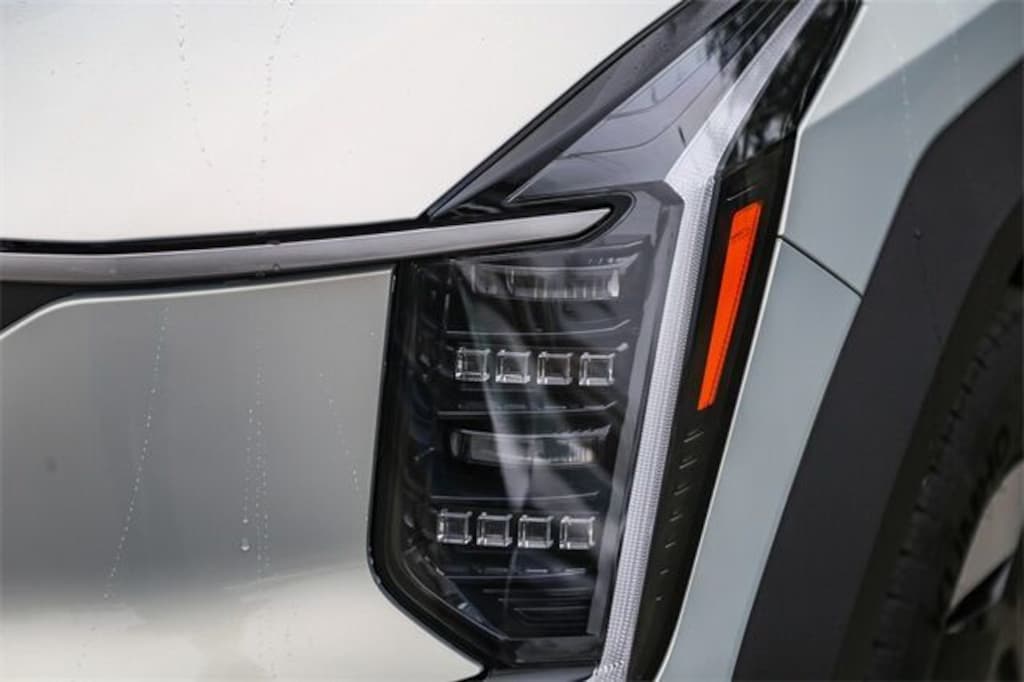 New 2026 Kia EV9 Wind SUV