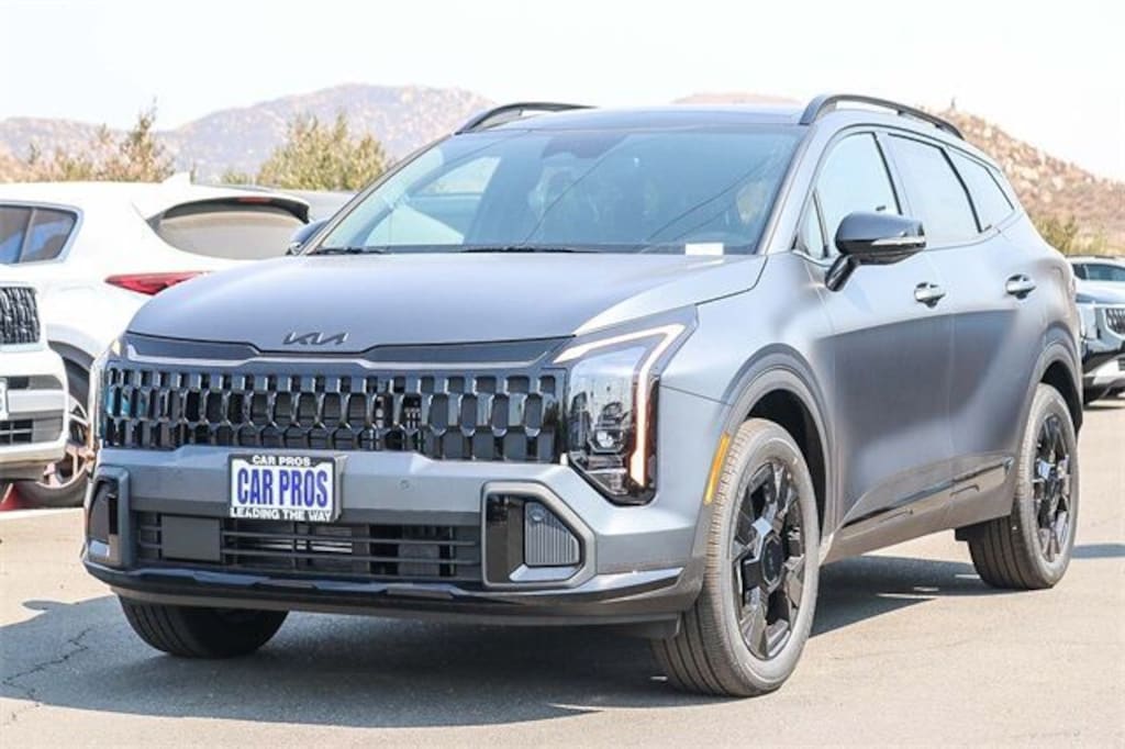 New 2026 Kia Sportage Hybrid X-Line SUV