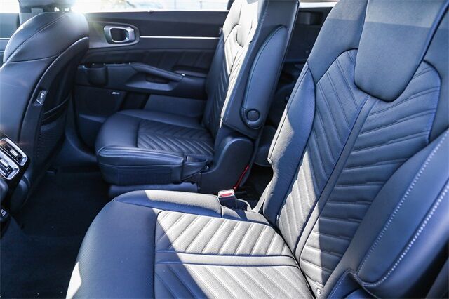 2025 Kia Sorento X-Pro SX Prestige - Photo 16