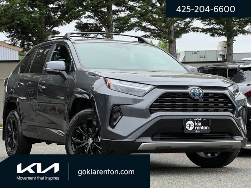 Used 2024 Toyota RAV4 Hybrid SE SUV