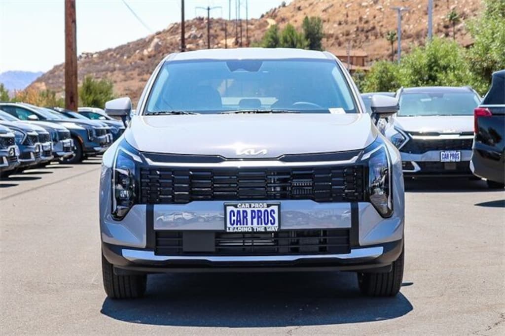 New 2026 Kia Sportage Hybrid S SUV