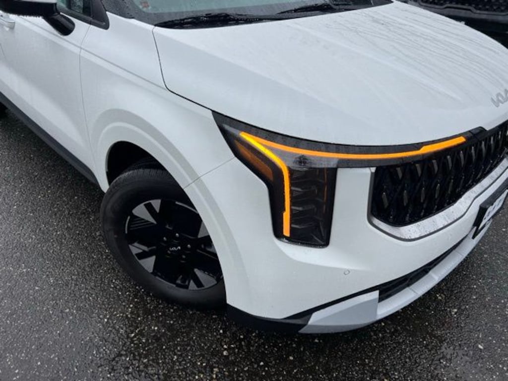 New 2026 Kia Carnival Hybrid LXS Van Passenger Van