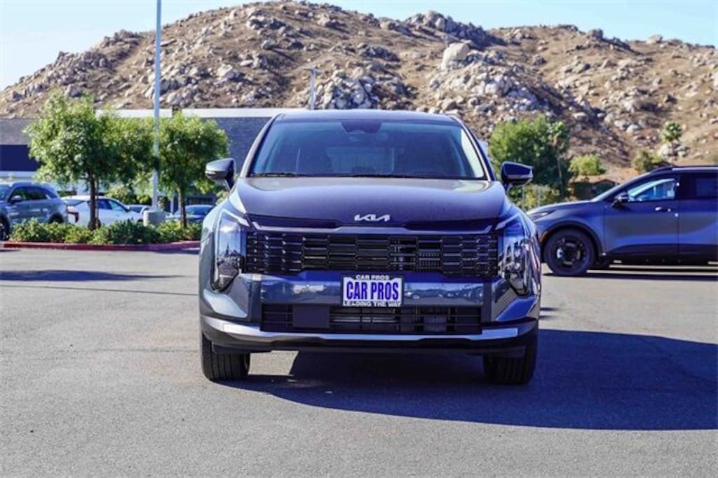 New 2026 Kia Sportage Hybrid S SUV