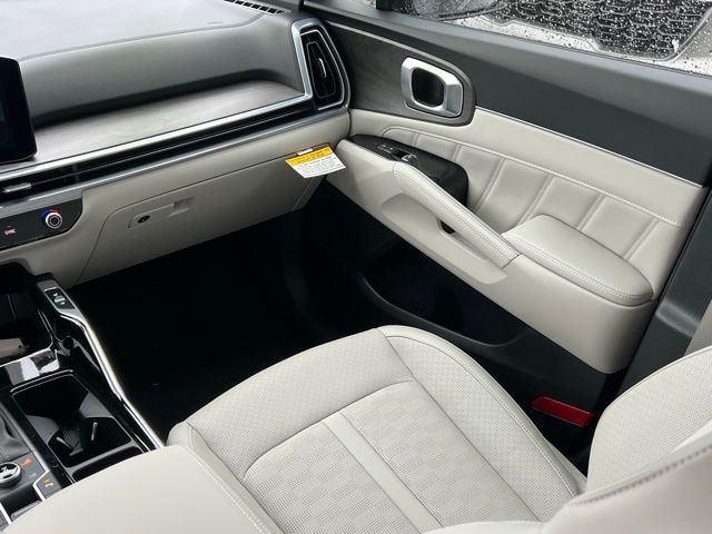 2025 Kia Sorento X-Line SX - Photo 18
