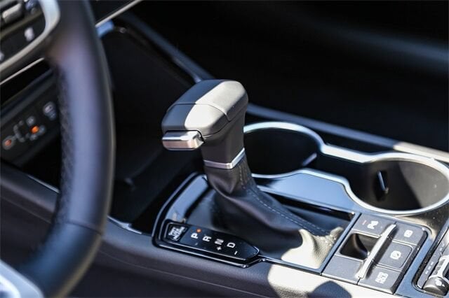 2026 Kia K5 GT-Line - Photo 14