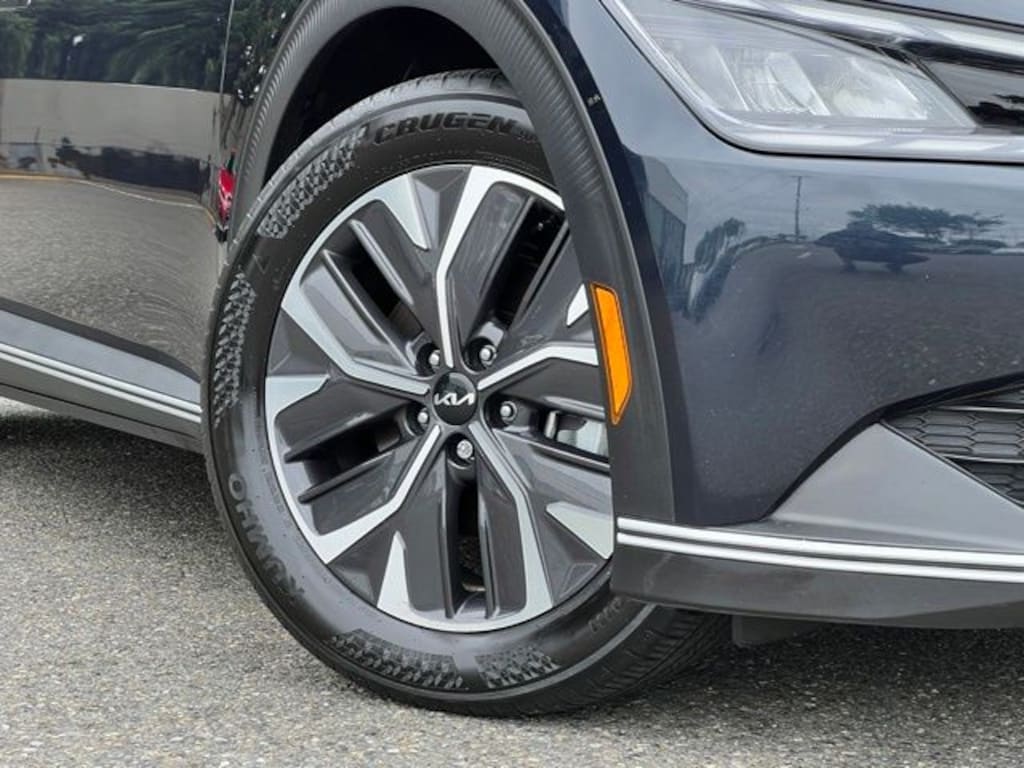 Certified 2024 Kia EV6 Light SUV