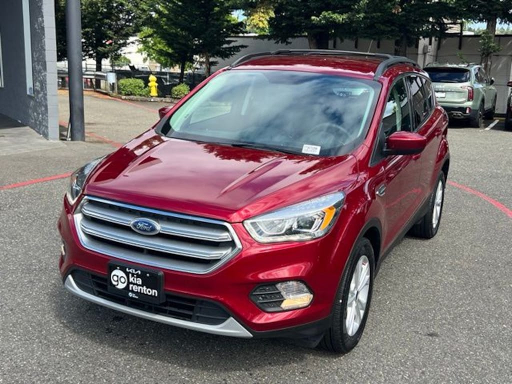 Used 2017 Ford Escape SE SUV