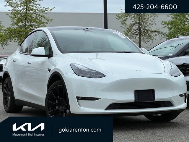 2023 Tesla Model Y Long Range Dual Motor All-Wheel Drive's photo