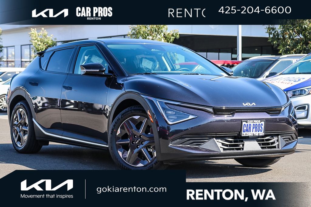 2025 Kia EV6 Light's photo